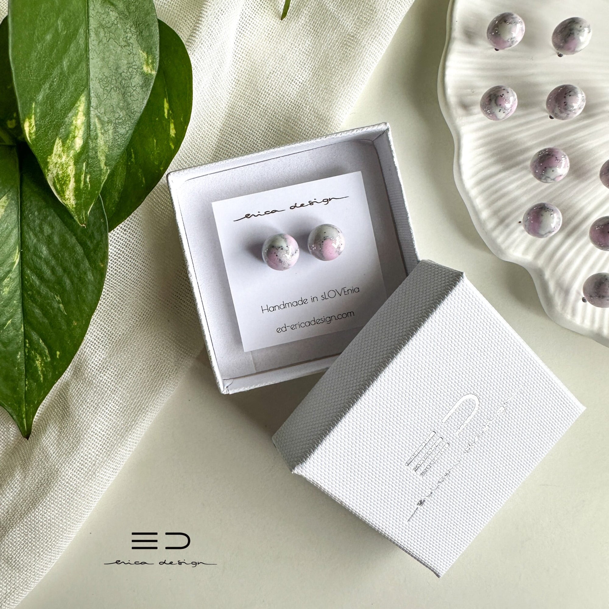 bulb earrings | pink