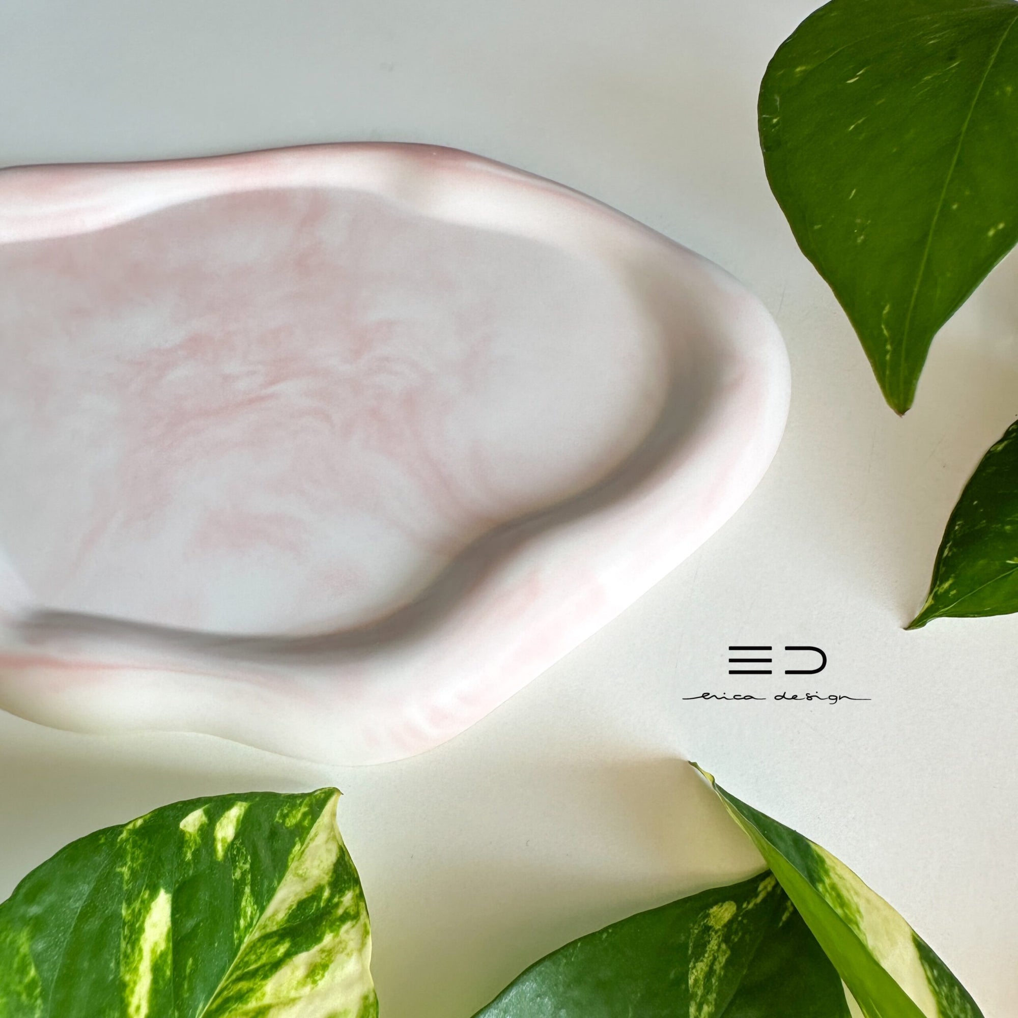 decorative tray wave | pink