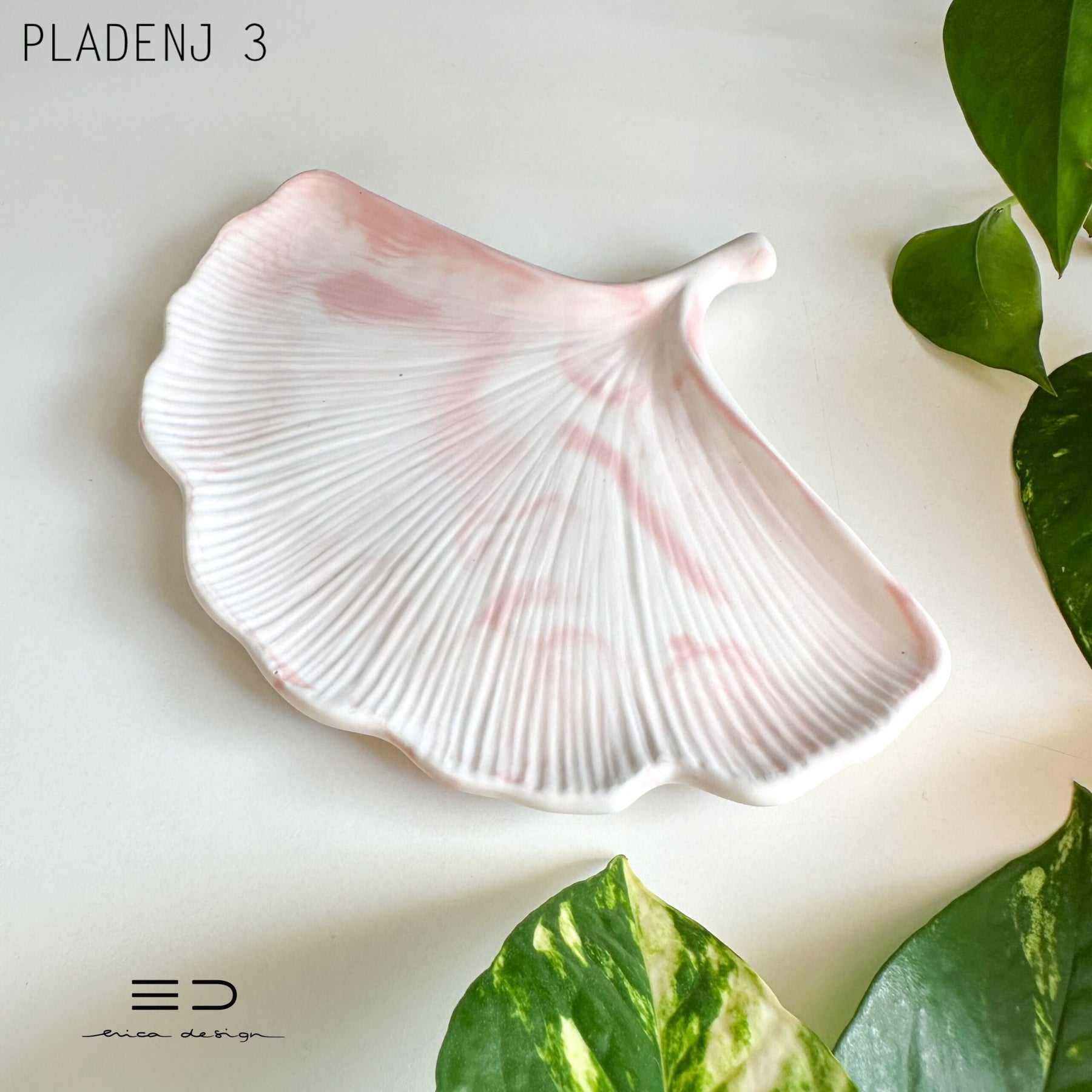 decorative tray ginkgo | pink
