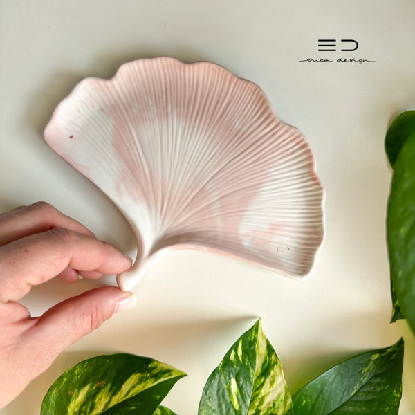 DECORATIVE GINKGO TRAY | PINK
