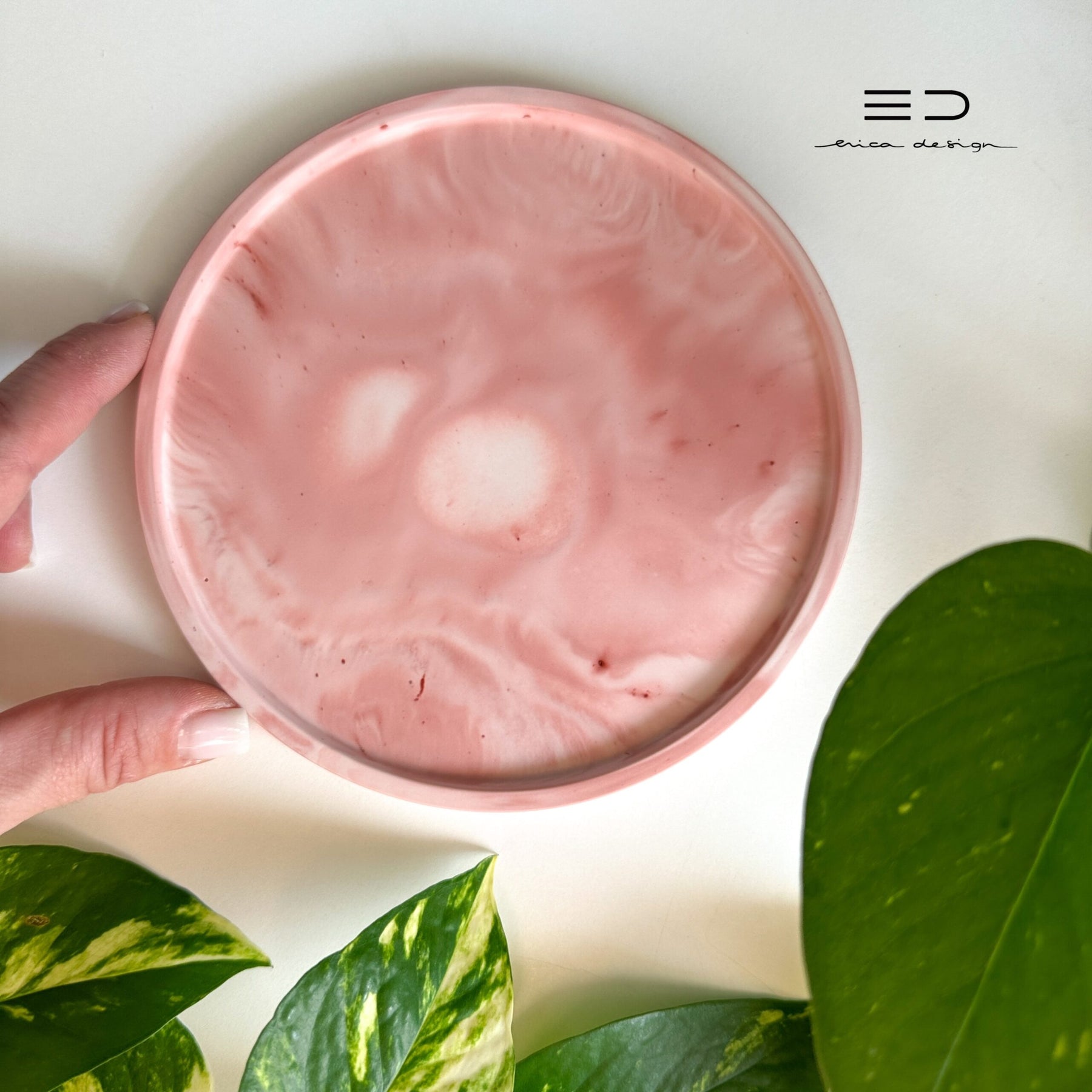 decorative tray round | pink