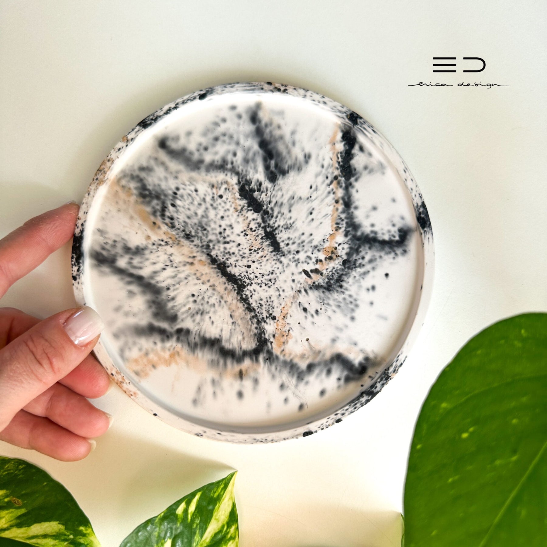 decorative tray round | black gray