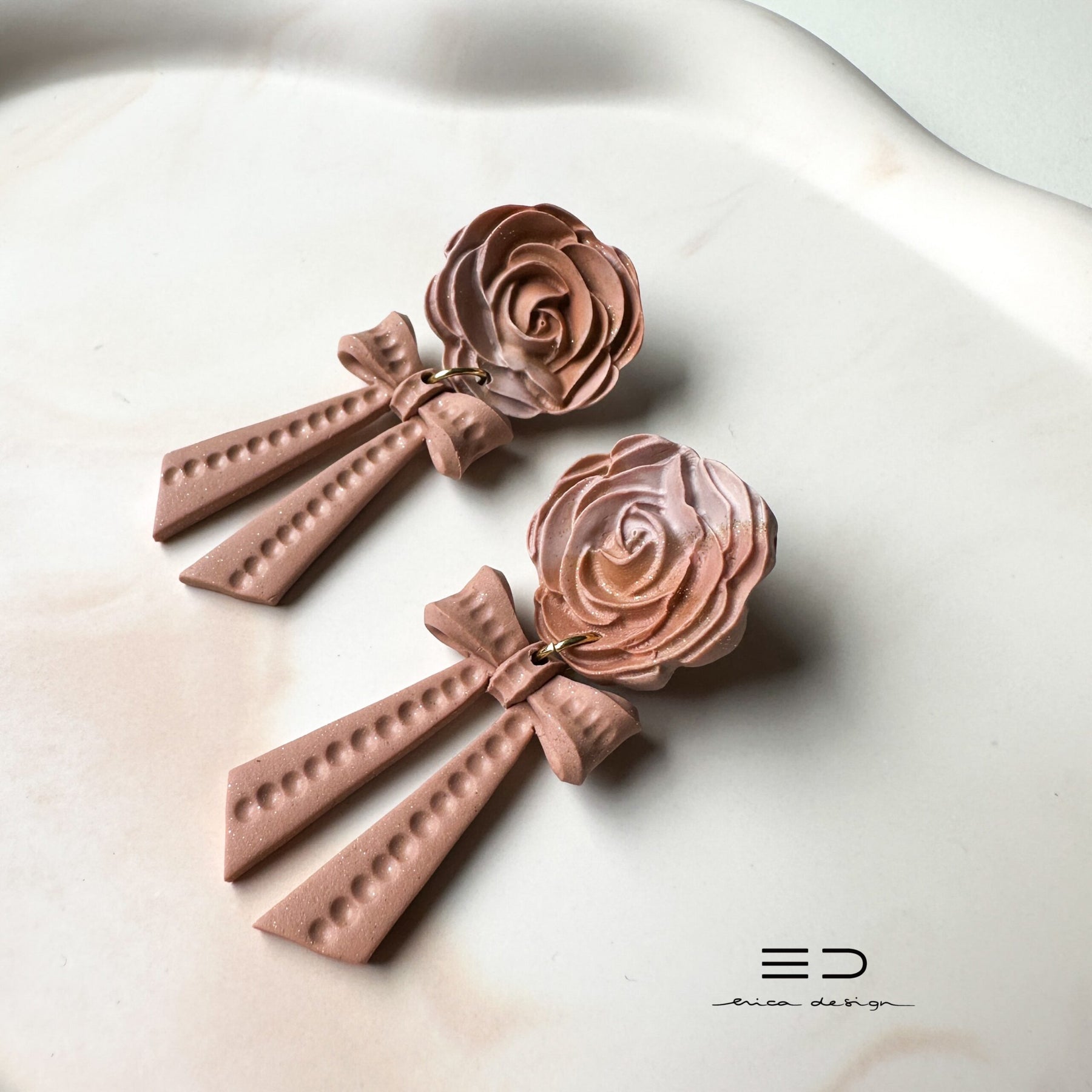 drop earrings | bow and rose