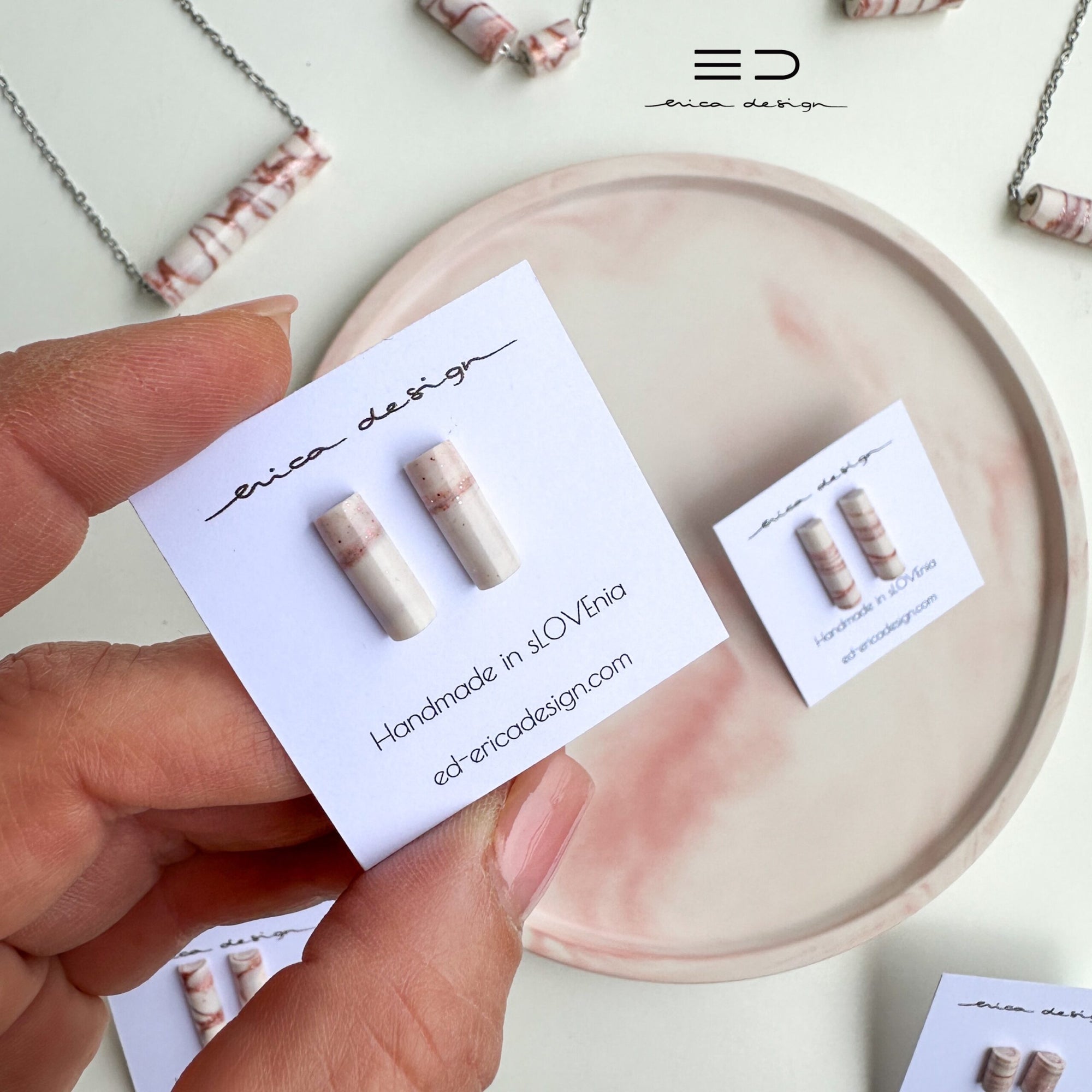 tube | marble with glitter