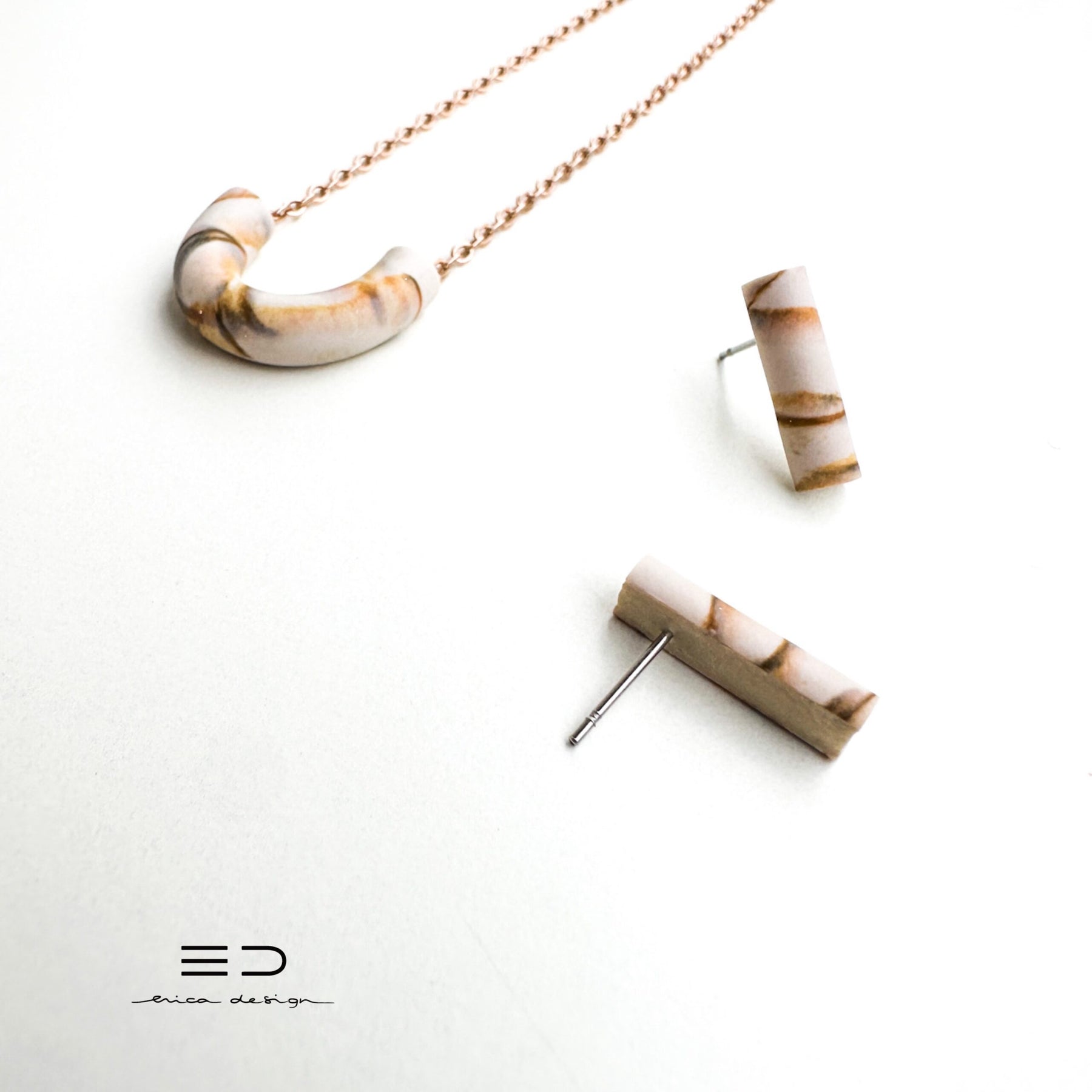 tube | marble matte