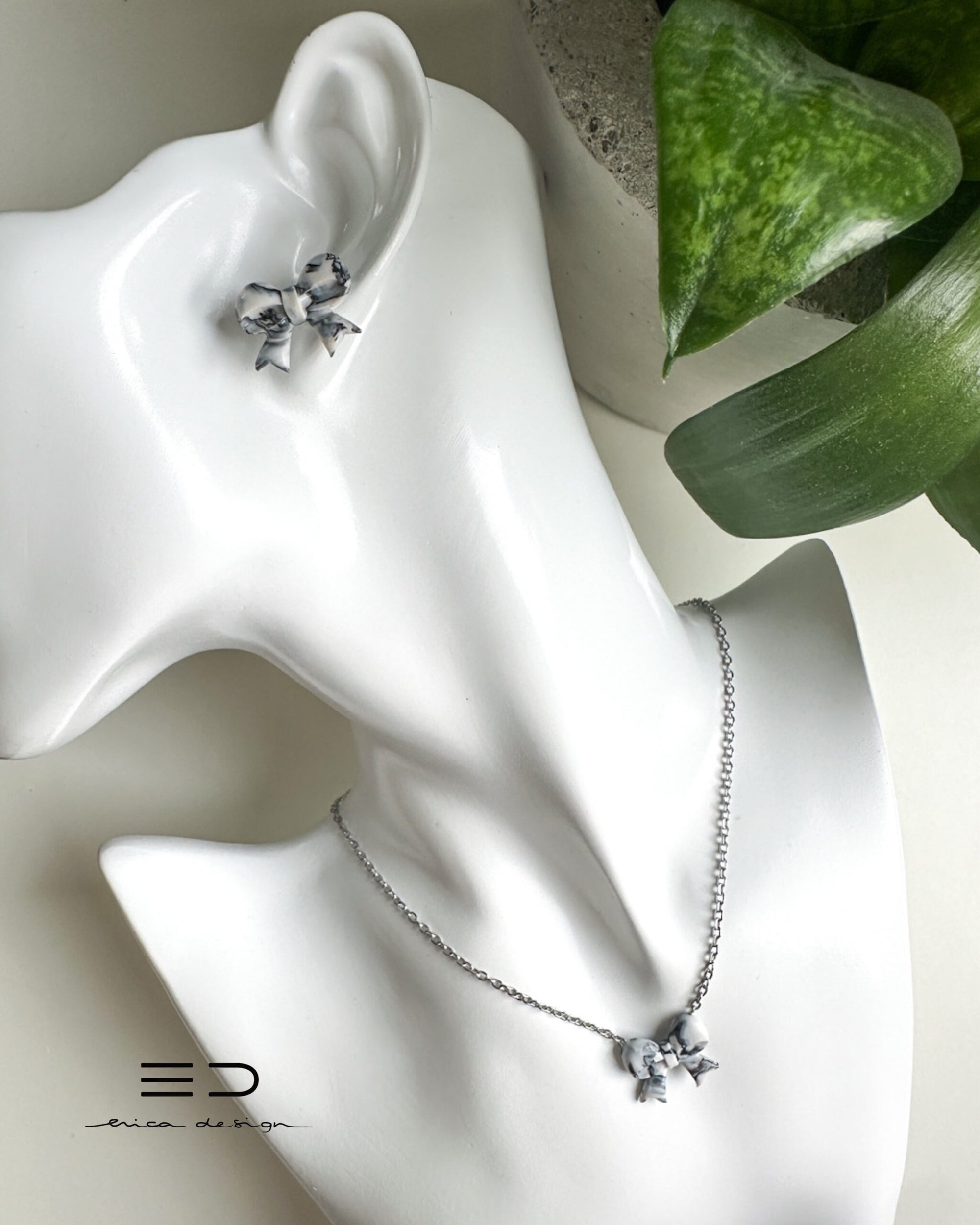 Marble bows | white - black