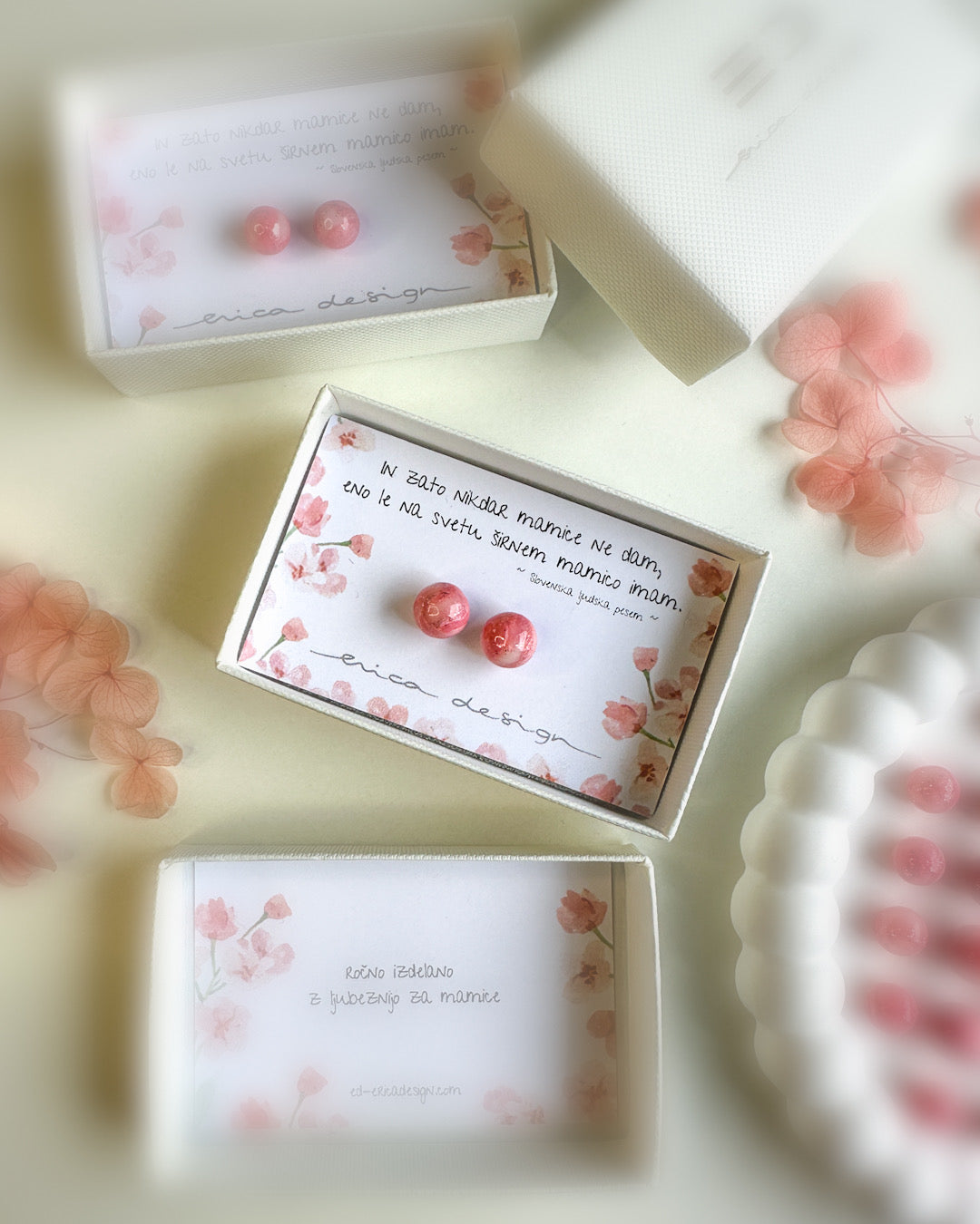 Coffret cadeau pour maman avec un vers | corail