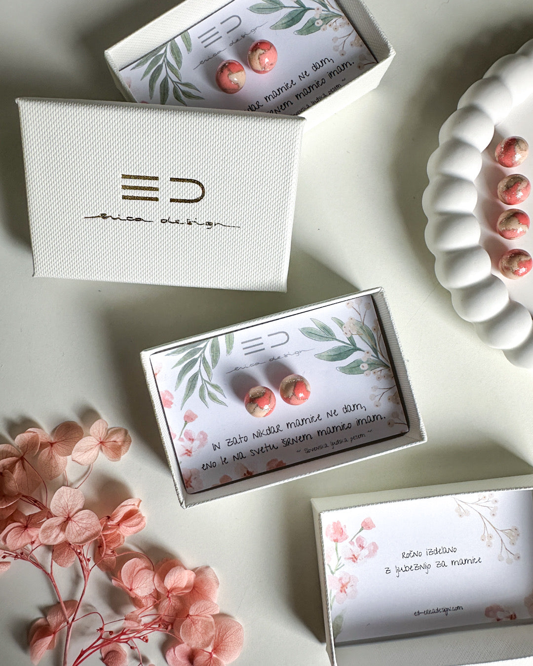 Gift package for mom with a verse | orange