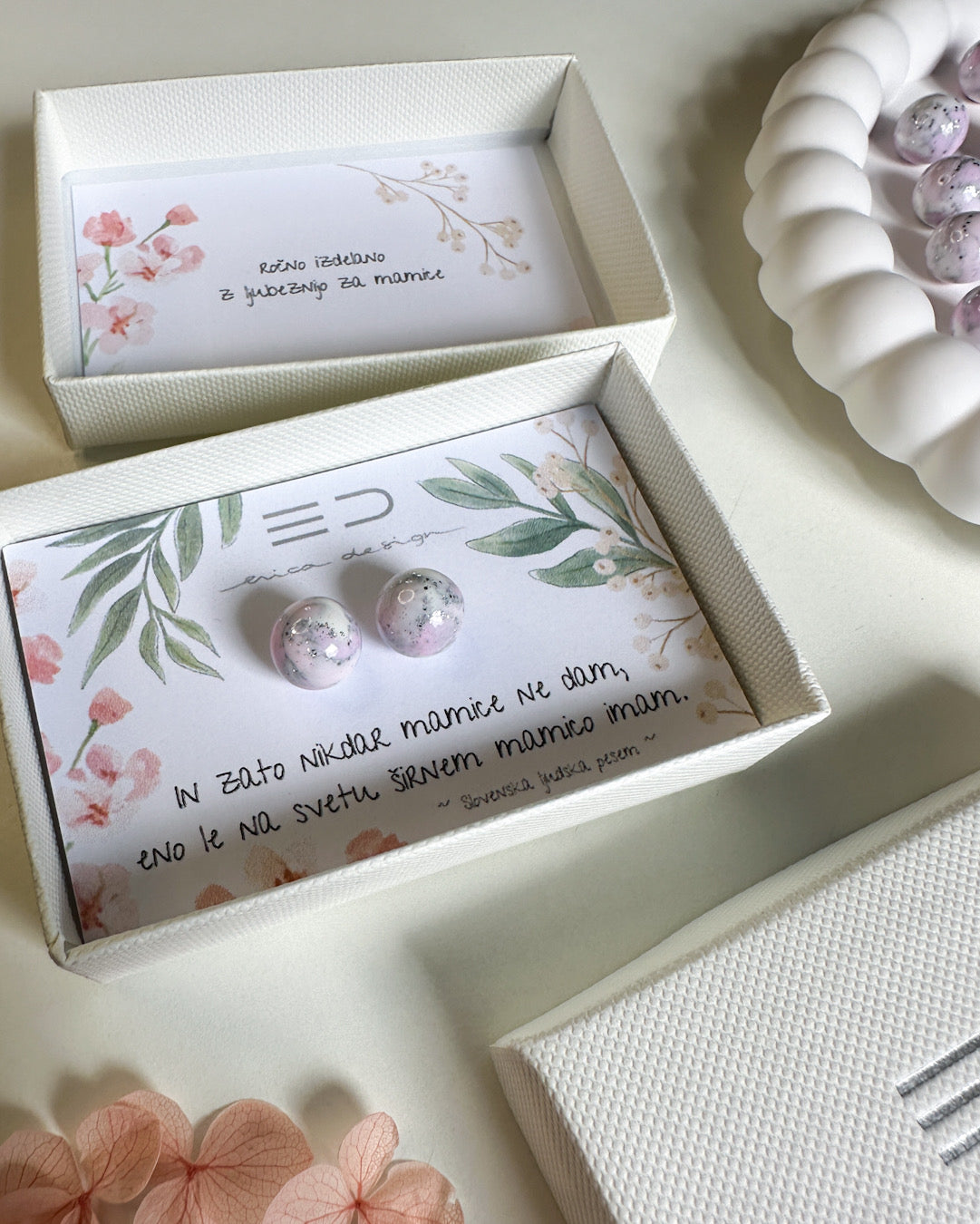 Gift package for mom with a verse | pink