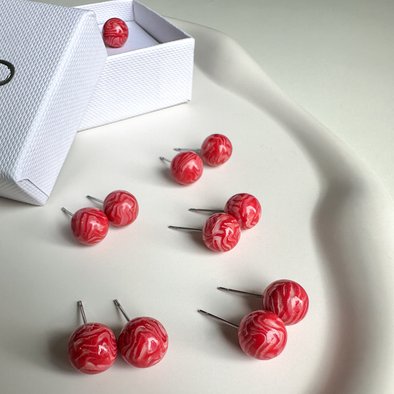 bulb | LIMITED EDITION | red