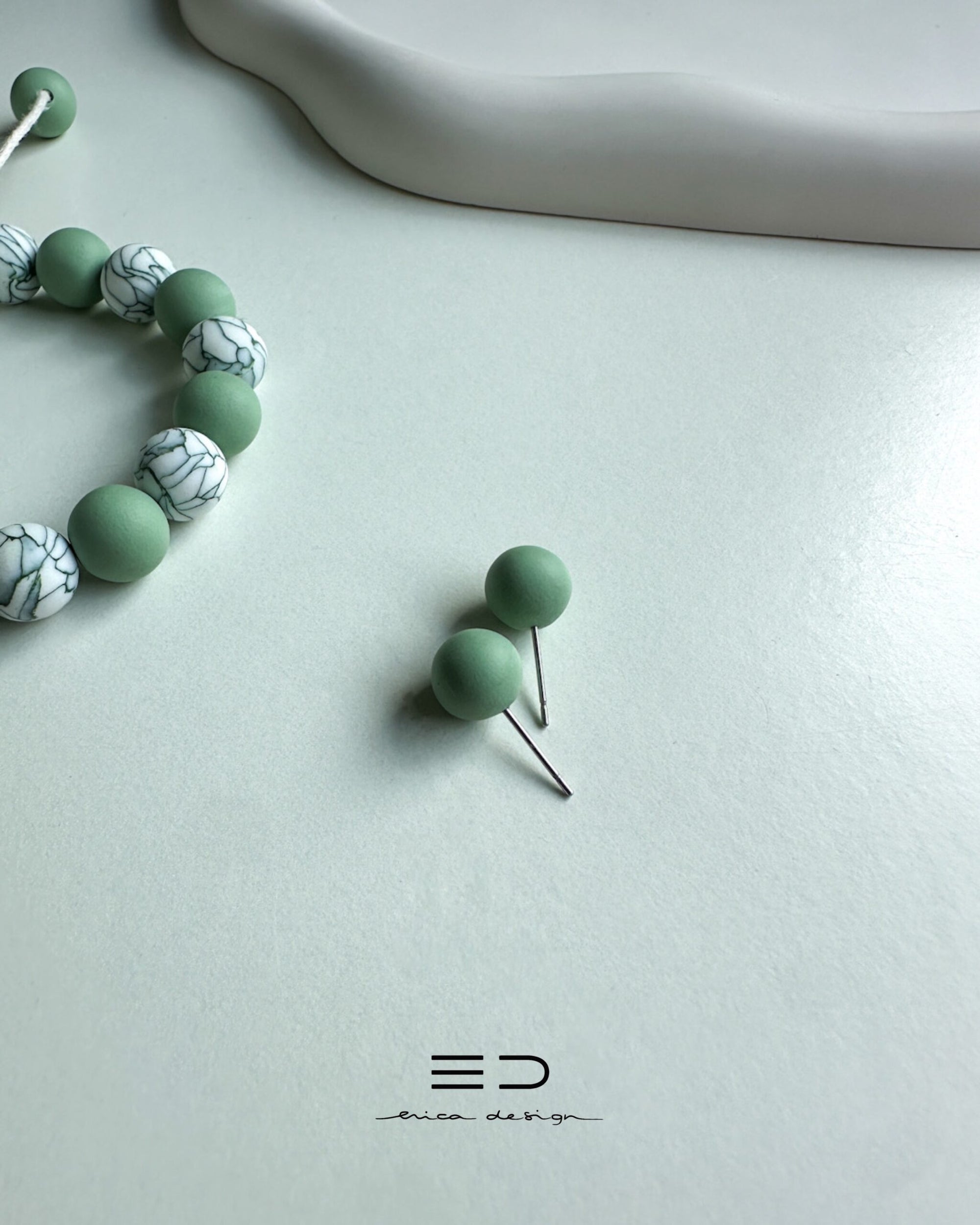 bulb marble green | bracelet, studs