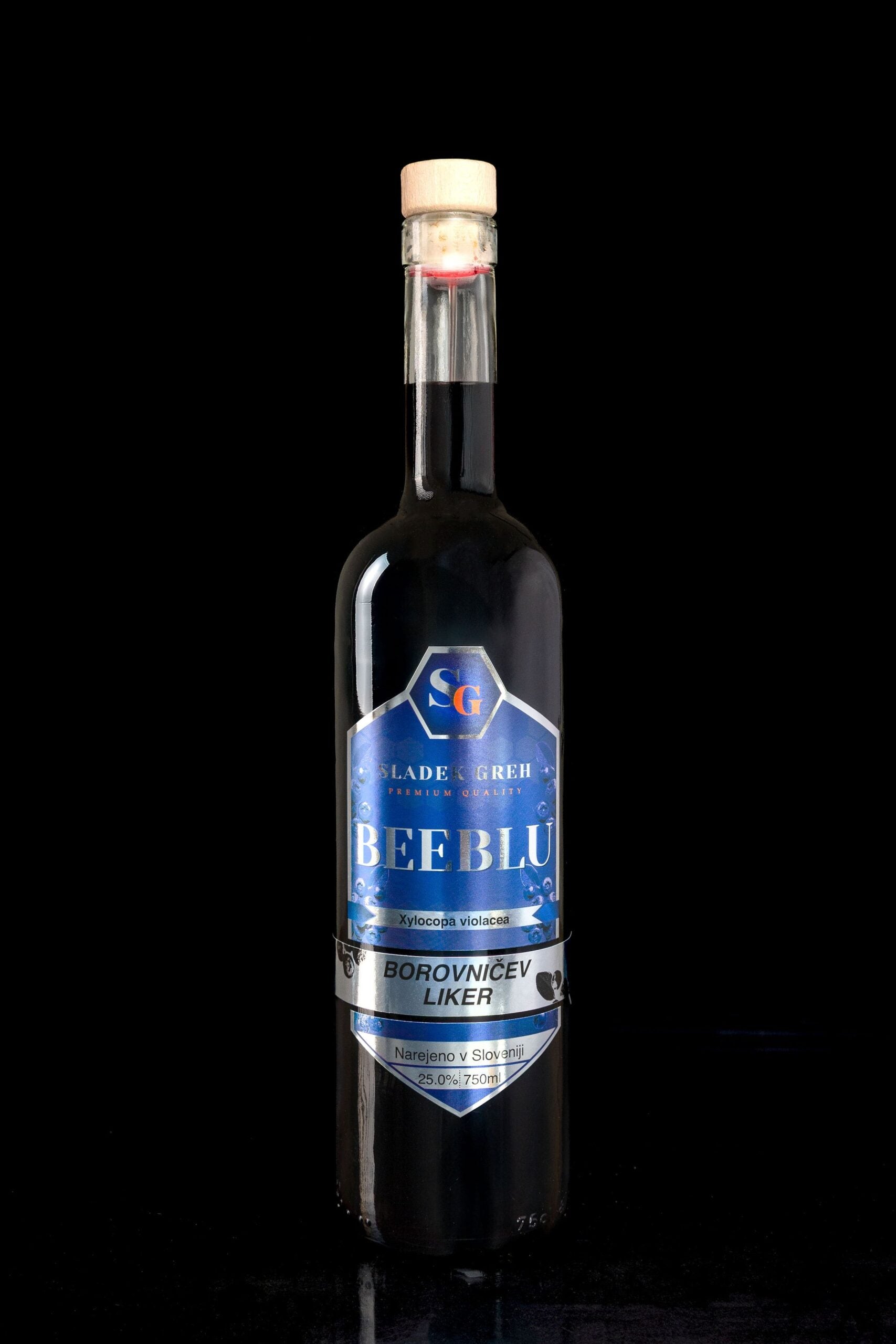 Beeblu "licor de arándano" 750ml