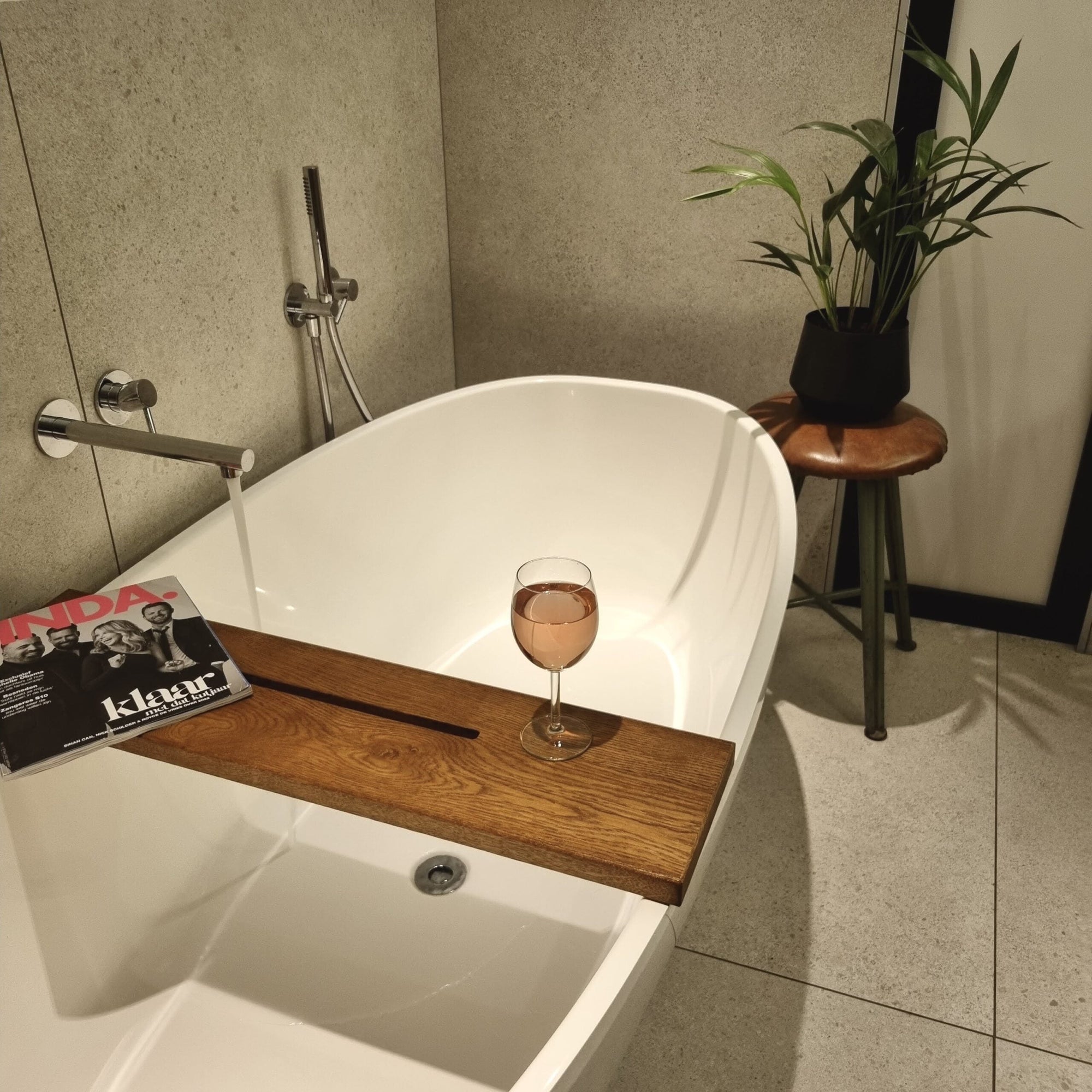 Badplank donker sfeer