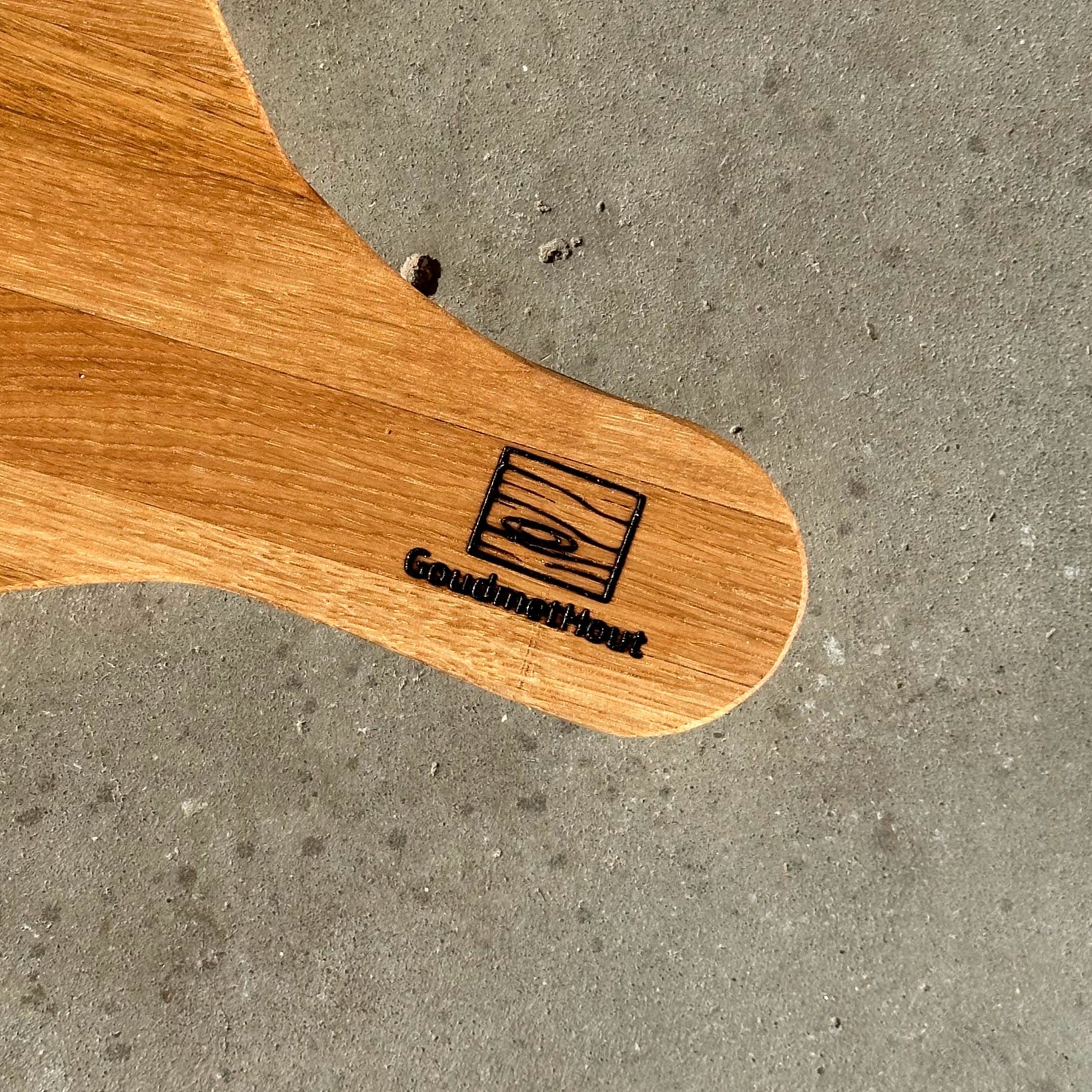 The Smart Serving Board - Round