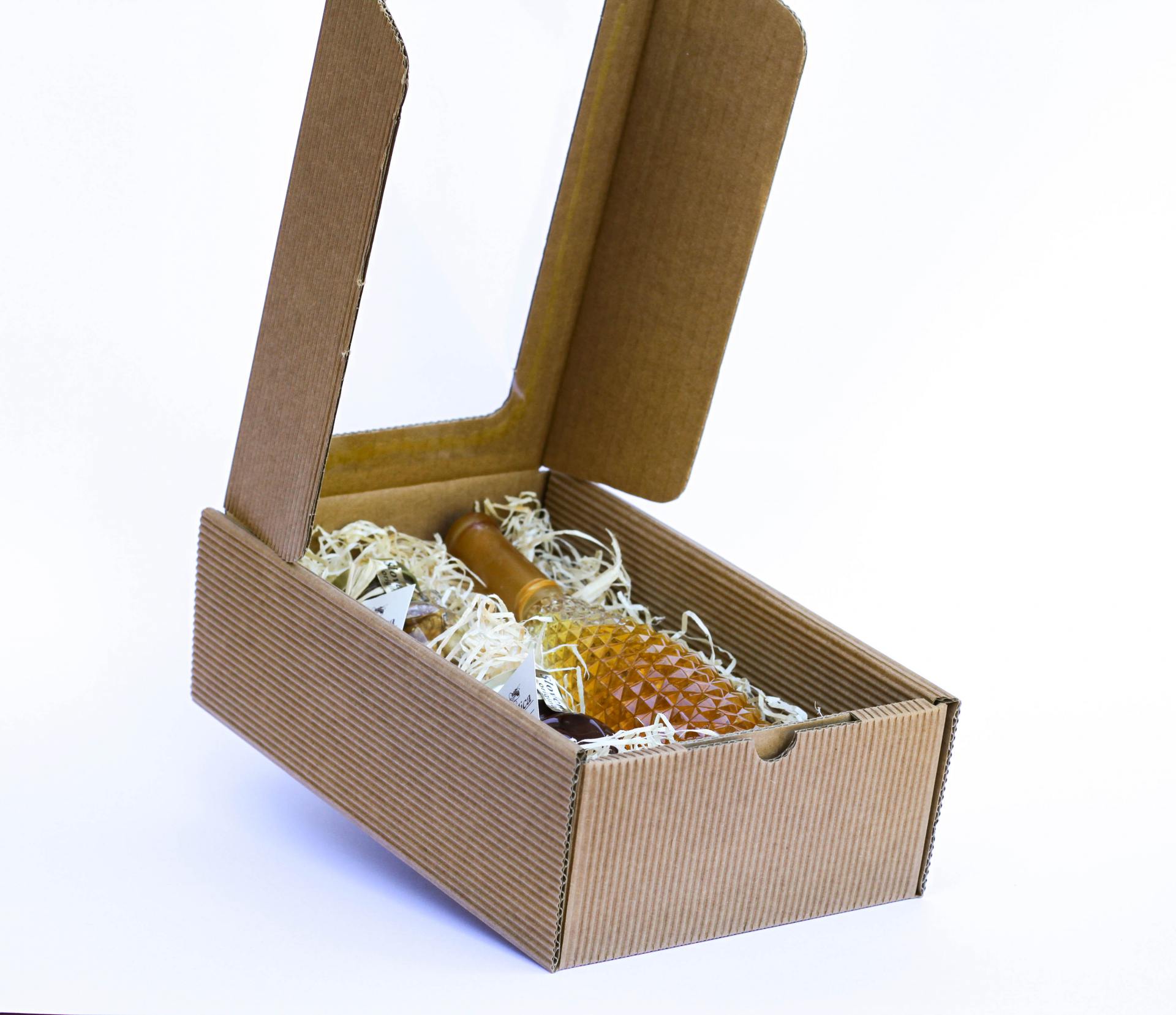 Med in žganje, med z dodatki, darilni seti v lični embalaži fermedica IMG_2162