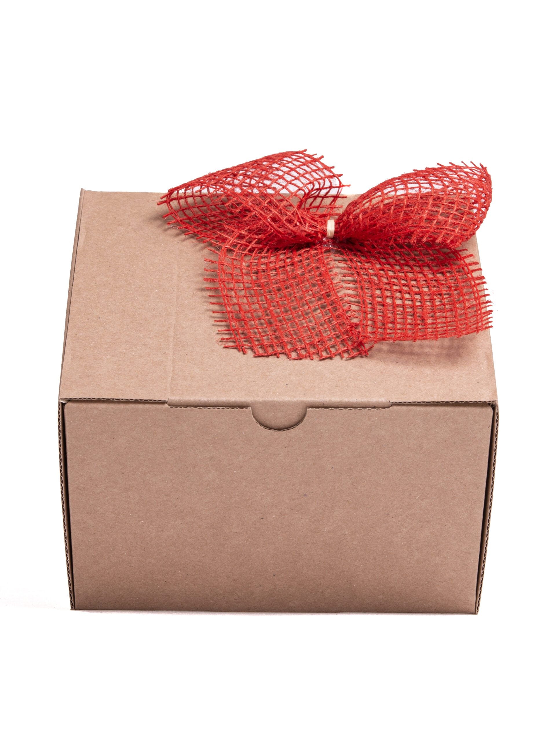 Gift Set - Honey and Spirits 0.1 l, Walnuts and Hazelnuts in Honey 250 g, Beeswax Candle