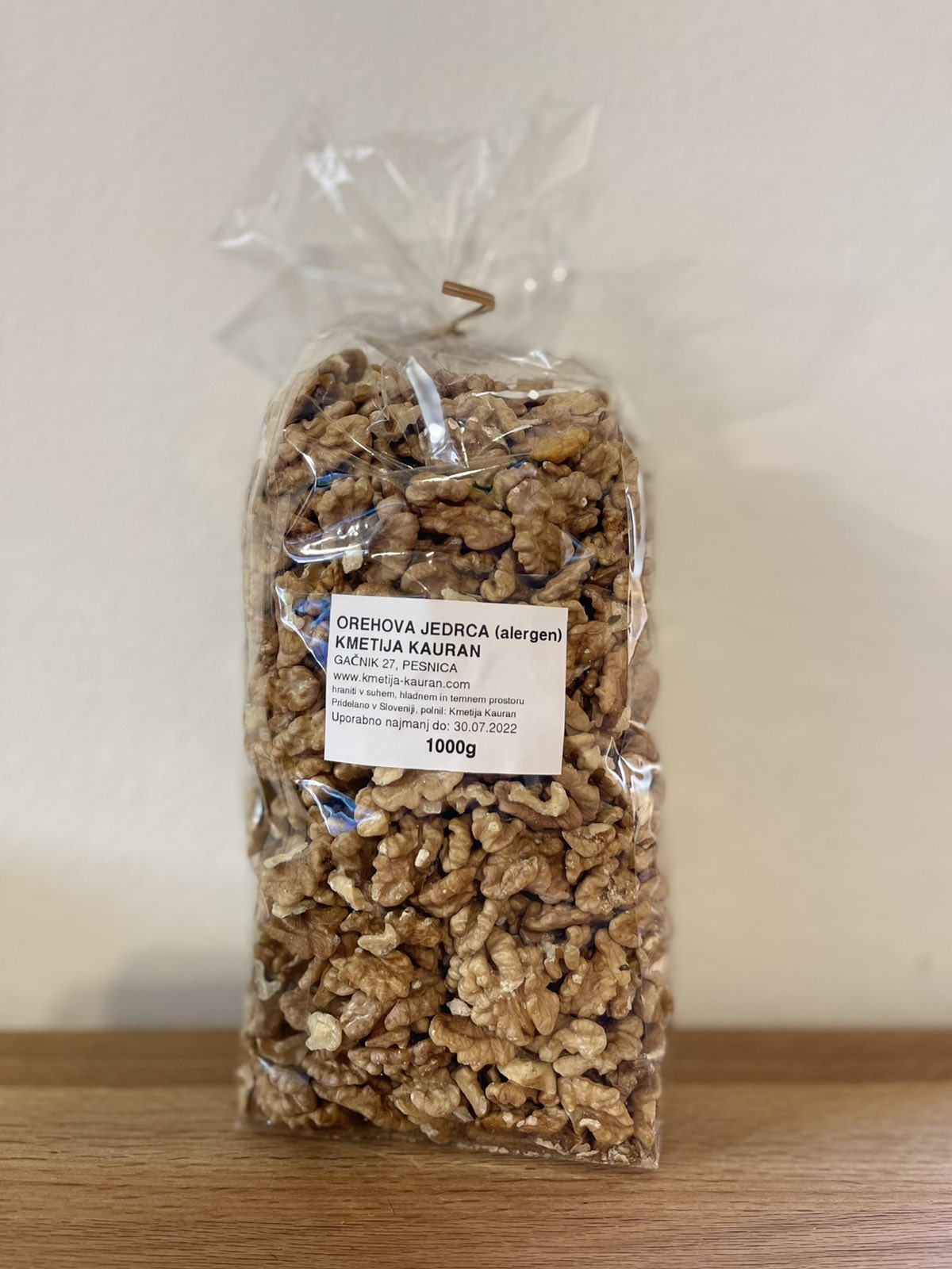 Walnut Kernels