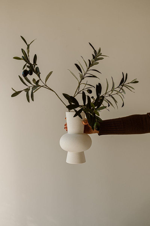 Indore Home - Vase Ann - Medium - Flower Vases - Living Room Decoration - White - 21cm - Round Vase