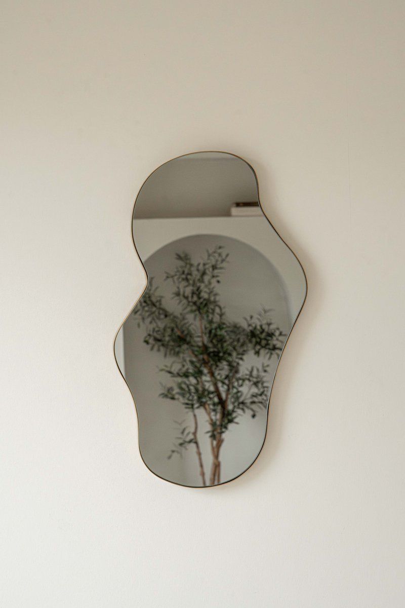 Indore Home - Spiegel - organische vorm - asymmetrisch - wandspiegel - 60cm - goud