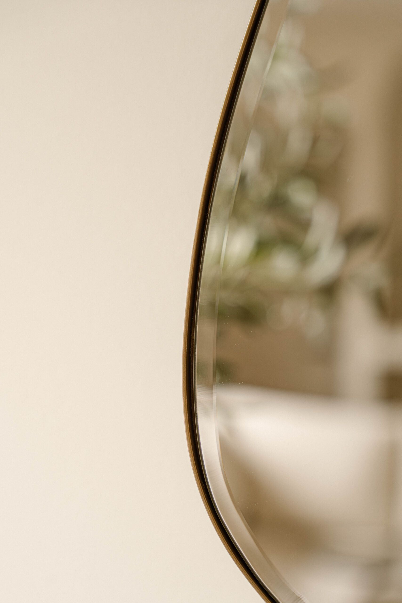 Indore Home - Pearl Mirror - Organic Shape - 80cm x 70cm - Bronze