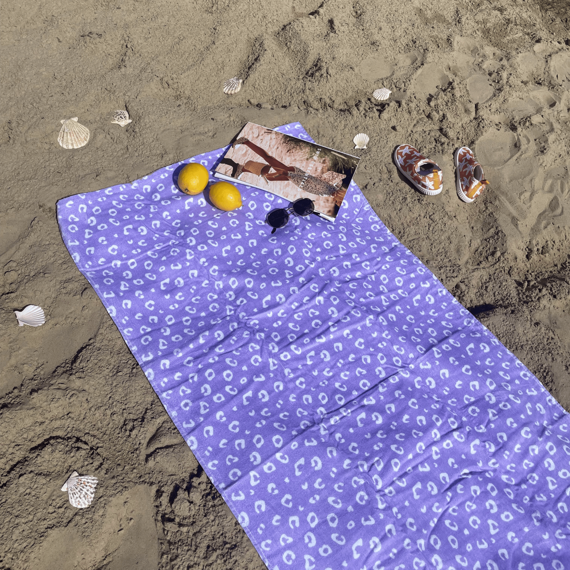 strandlaken-katoen-135x65cm-panter-lila-swim-essentials-3
