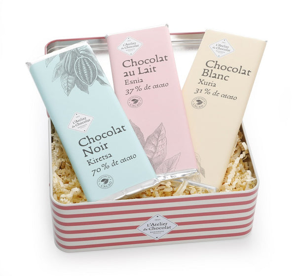 Metal box to nibble · Assortment of chocolate bars