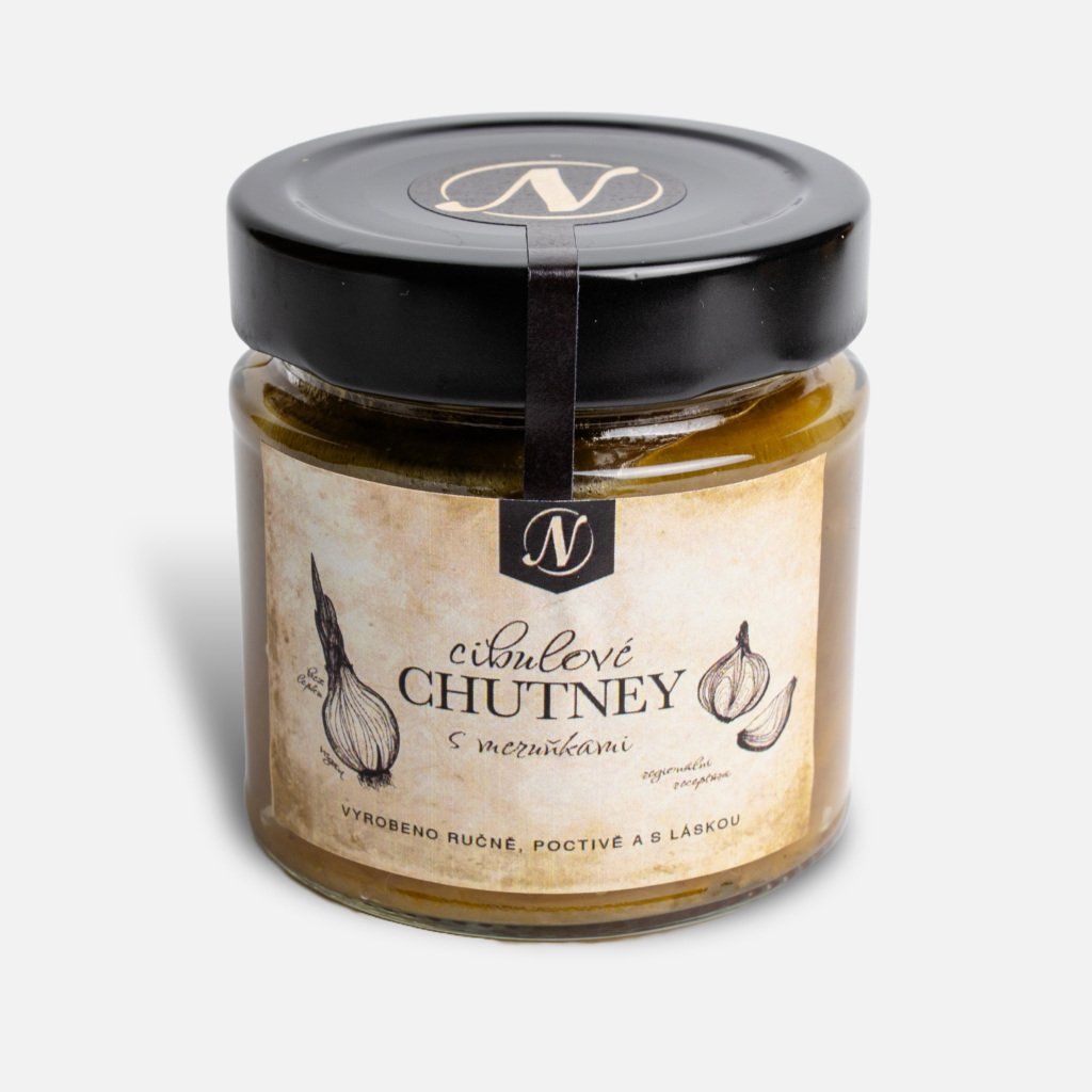 Onion chutney with apricots 190 g