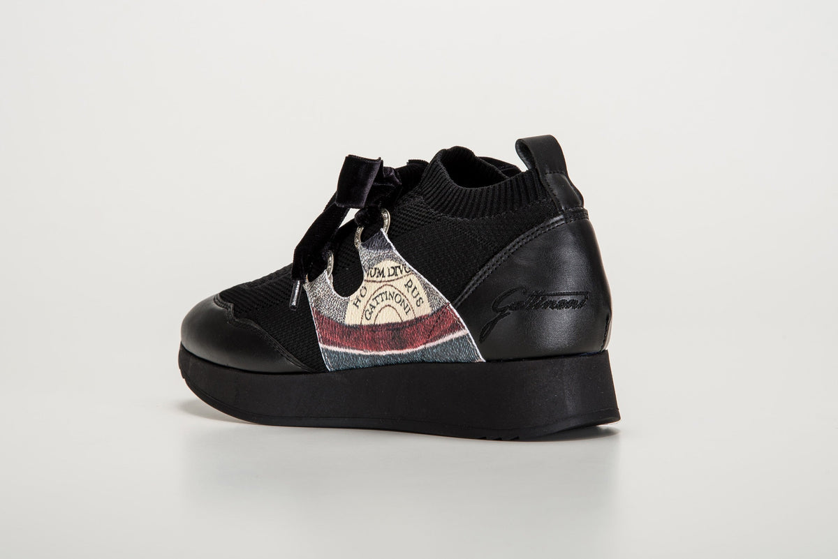 Sneaker Irina Planetarium
