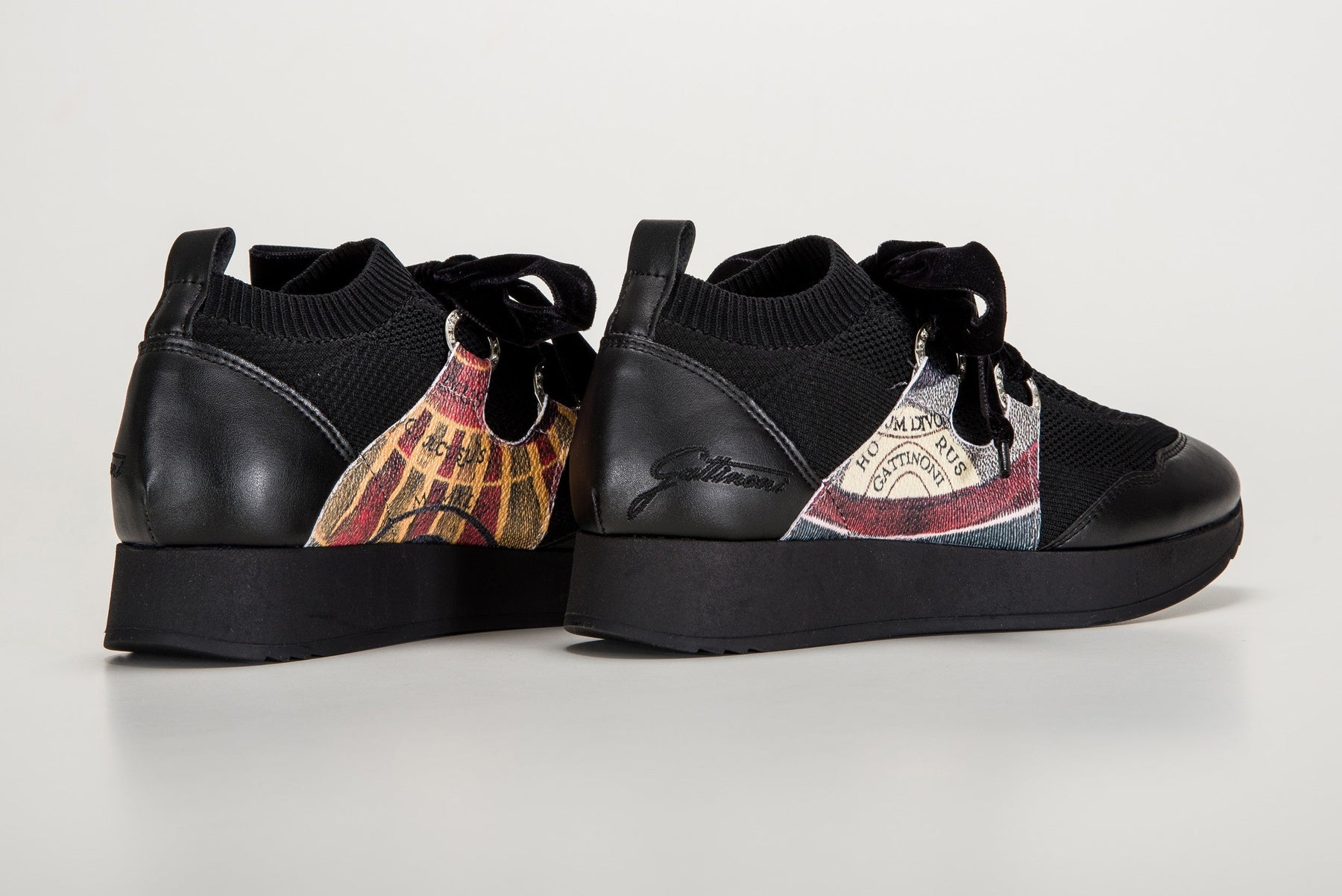 Sneaker Irina Planetarium