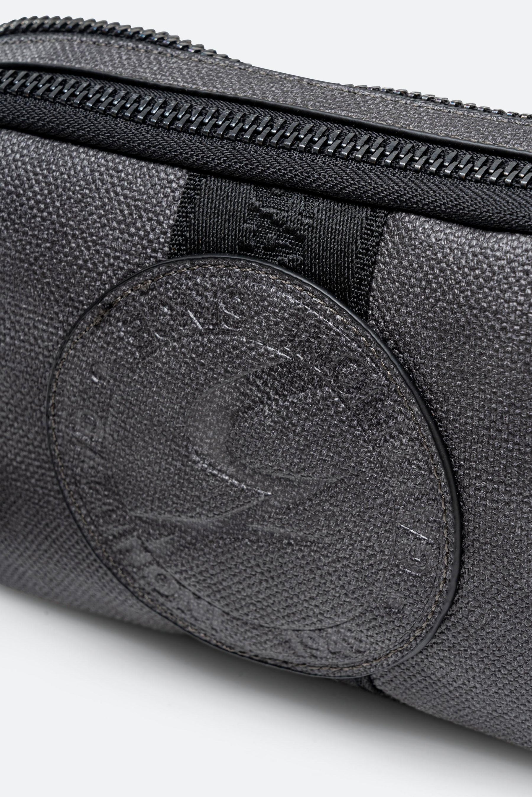 Beauty Tristan Texture with Embossed Logo in Gray