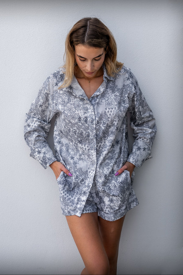 Miray Shirt, Fine Japanese Cotton | CĀVA MAISON by Loreen Label Size: UNI / S - L, Colour: Blossom Breeze