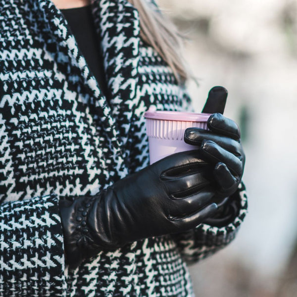 Women's Leather Gloves with Ruching