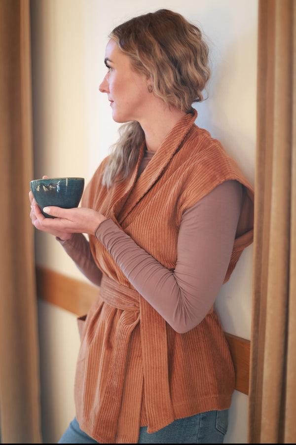 Manšestrová vesta Camel