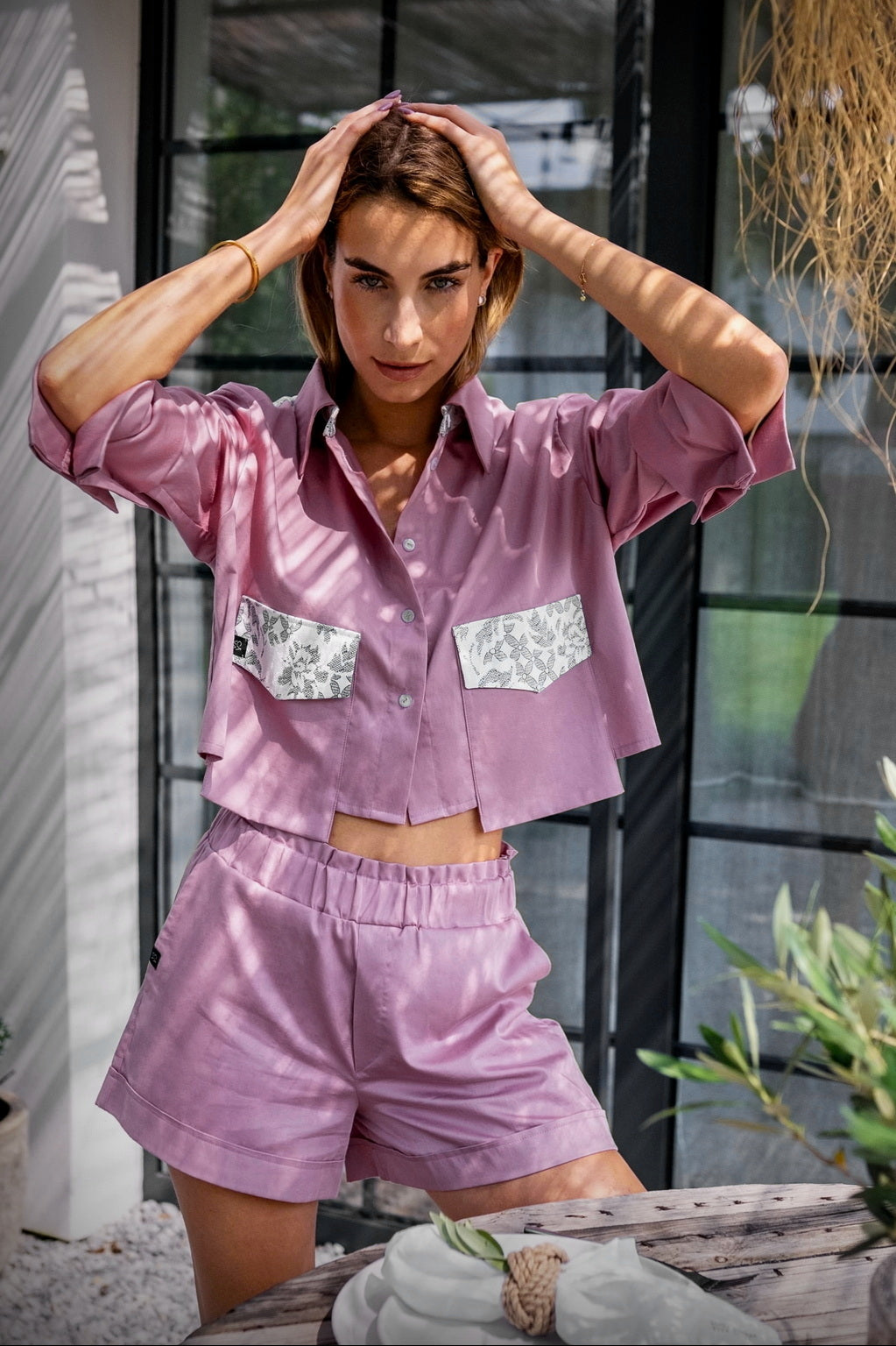 Camisa Aurora | CĀVA PREMIUM WEAR por Loreen Label Tamanho: UNI / XS - L, Cor: Pétala de Rosa