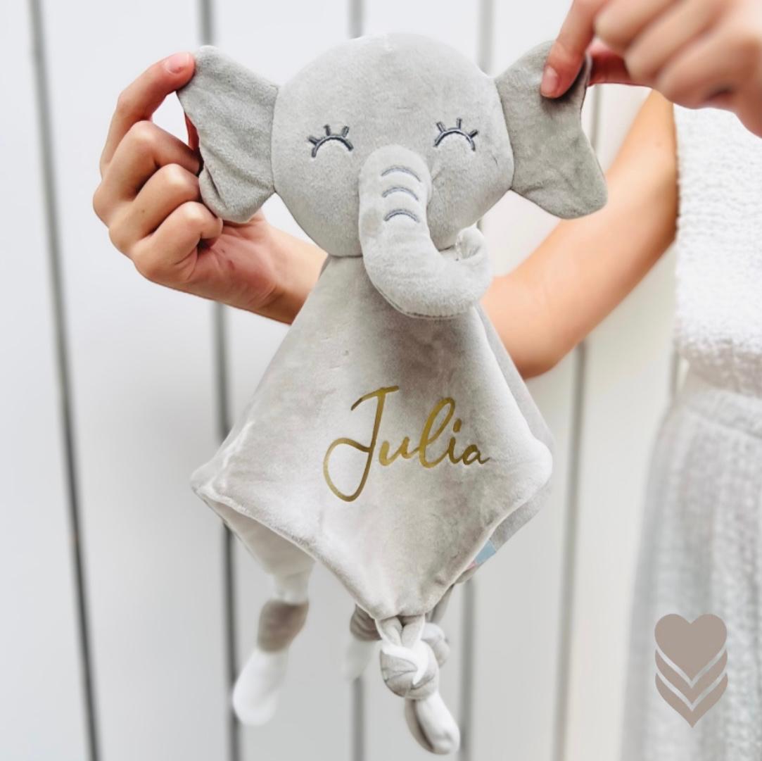 Ninica - Elephant