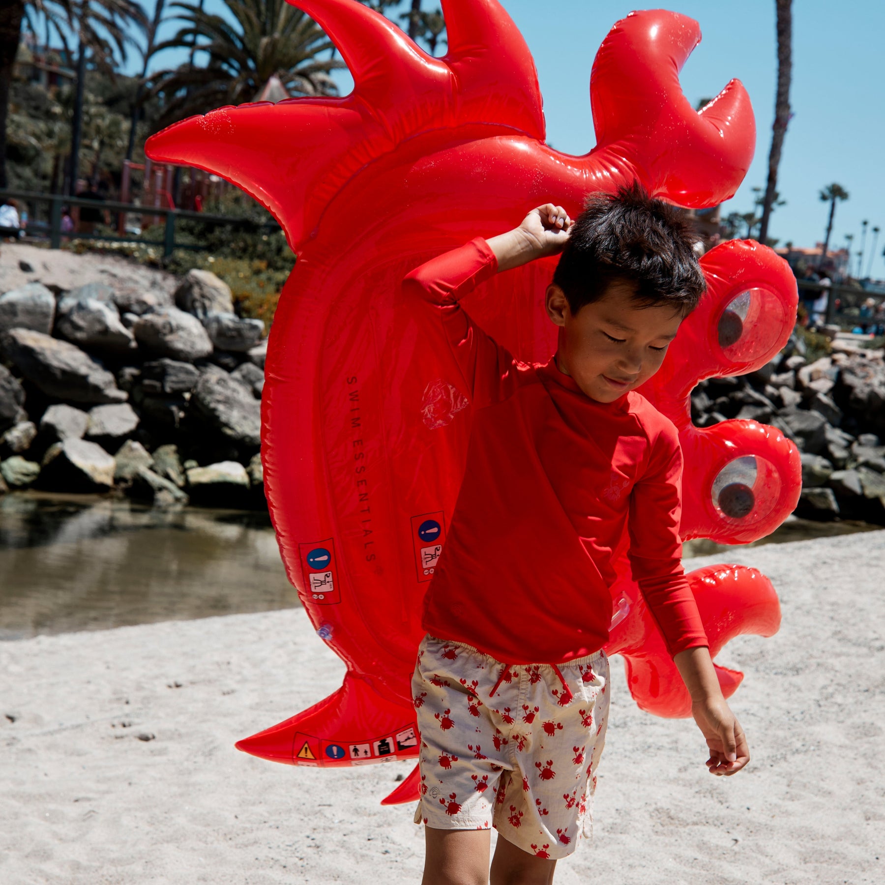 Crabby | Red Crab Luxury Air Bed