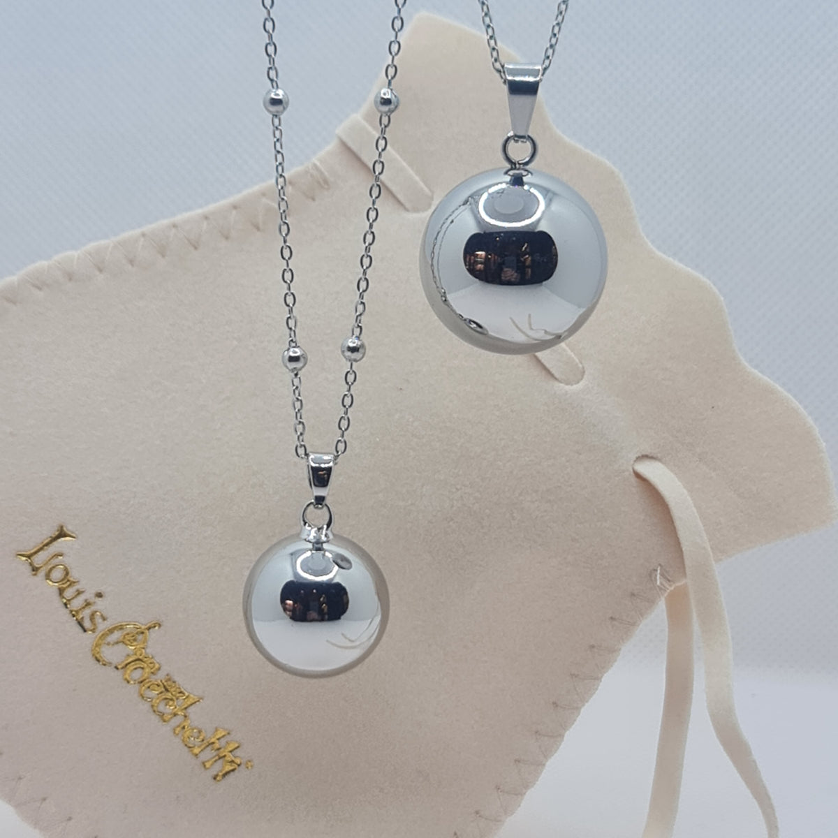Collar de llamador de ángel en acero de 90 cm con esfera de campana pulida espejo de 2.5 cm