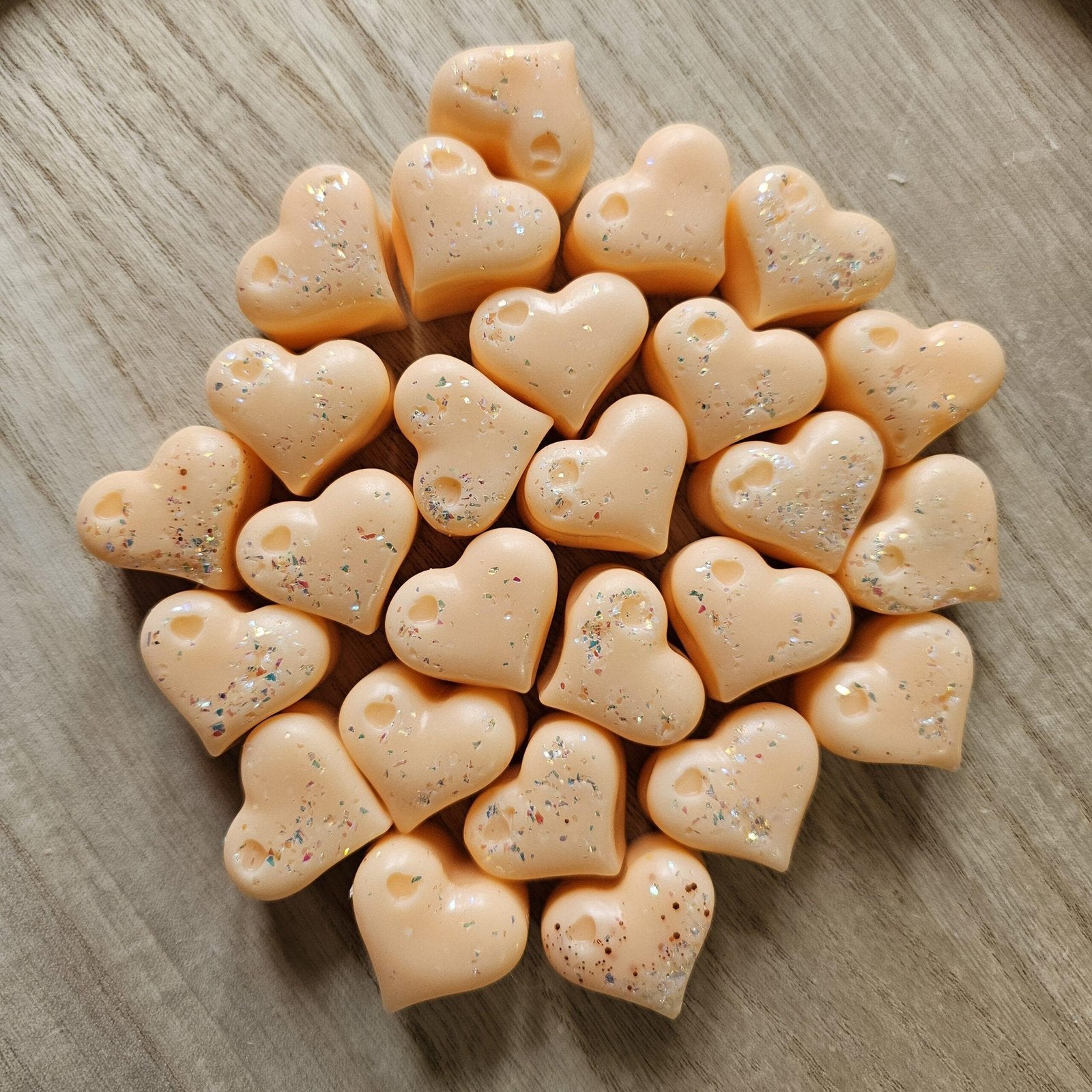 Mango & Guava fizz hearts (3 pcs)