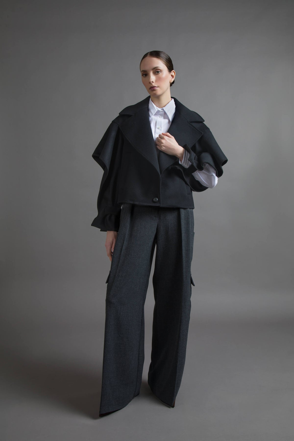 BLACK WOOL COAT