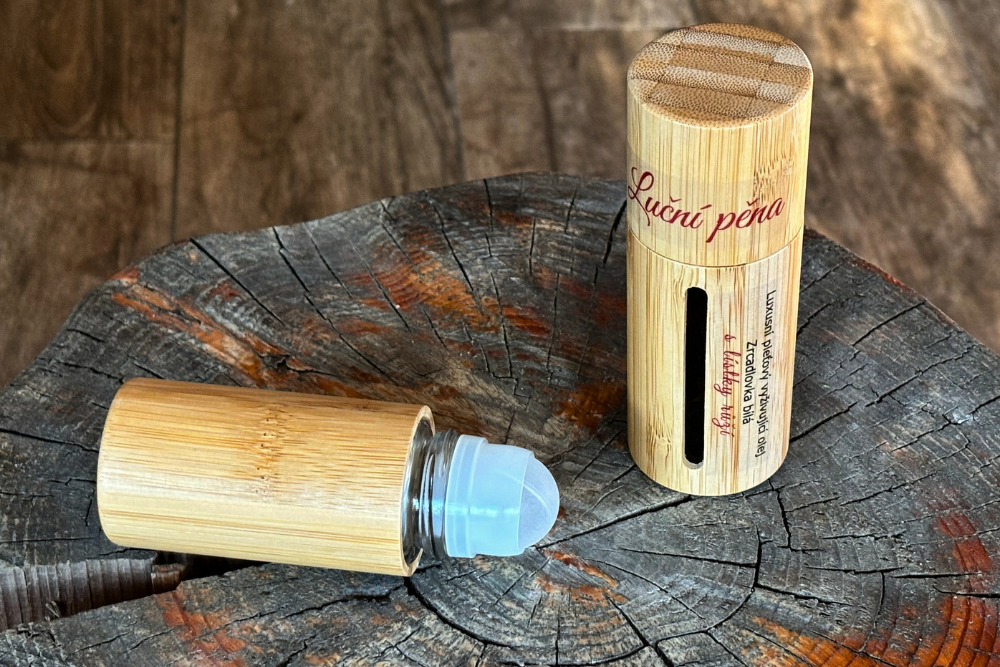 Luxury Facial Nourishing Oil with Rose Volume: 45 ml