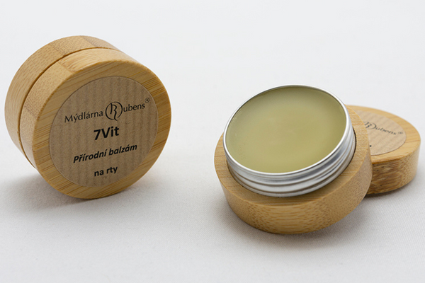 7Vit – Natural Lip Balm (Solid)