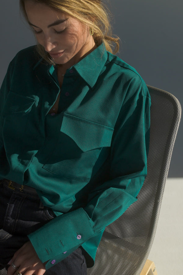NOBU Emerald Košulja | CĀVA PREMIUM WEAR by Loreen Label Veličina: UNI / S - L, Boja: Smaragdno Zelena