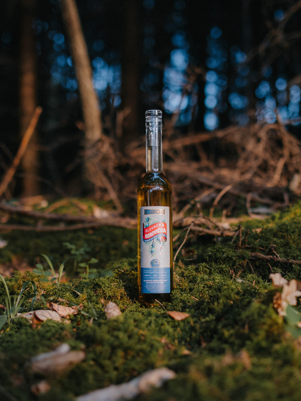R. JELÍNEK Slovácká Borovička 2019 from Oak Barrel After Plum Brandy 45% 0.7l (EMPTY BOTTLE)