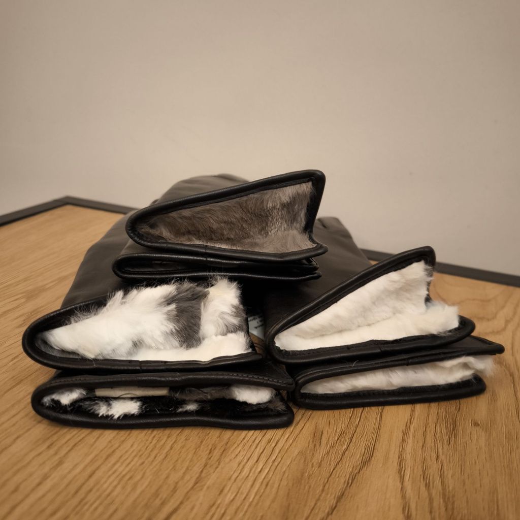 Warm Women's Gloves with Rabbit Lining