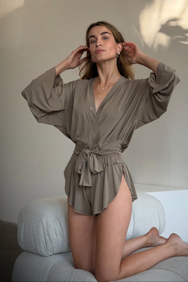 Bamboo Wrap Top | Loreen Label Size: UNI / XS - L, Colour: Light Brown