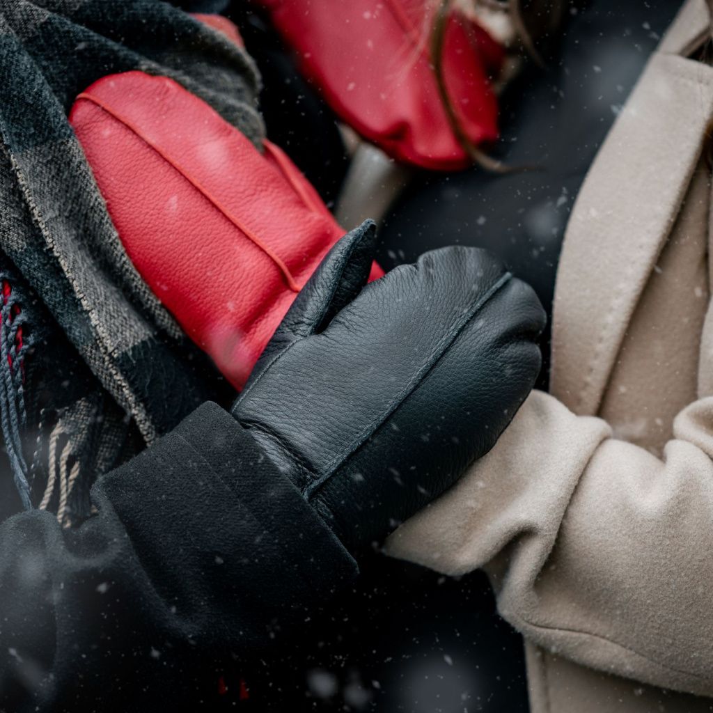 Leather Mittens with Sheepskin