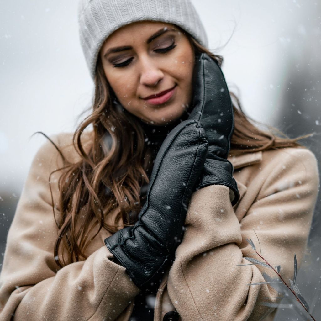 Leather Mittens with Sheepskin
