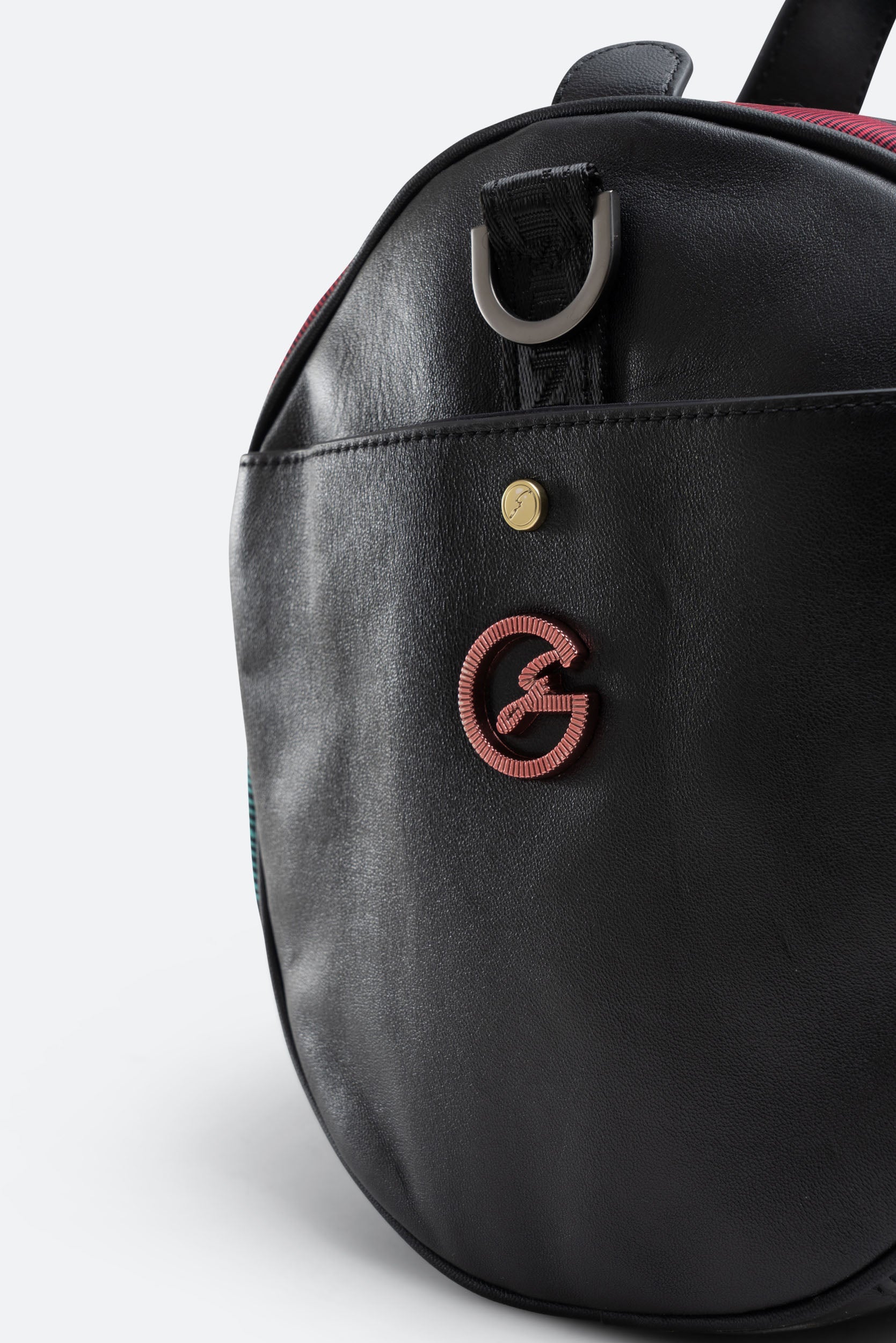 Boston with double external pocket