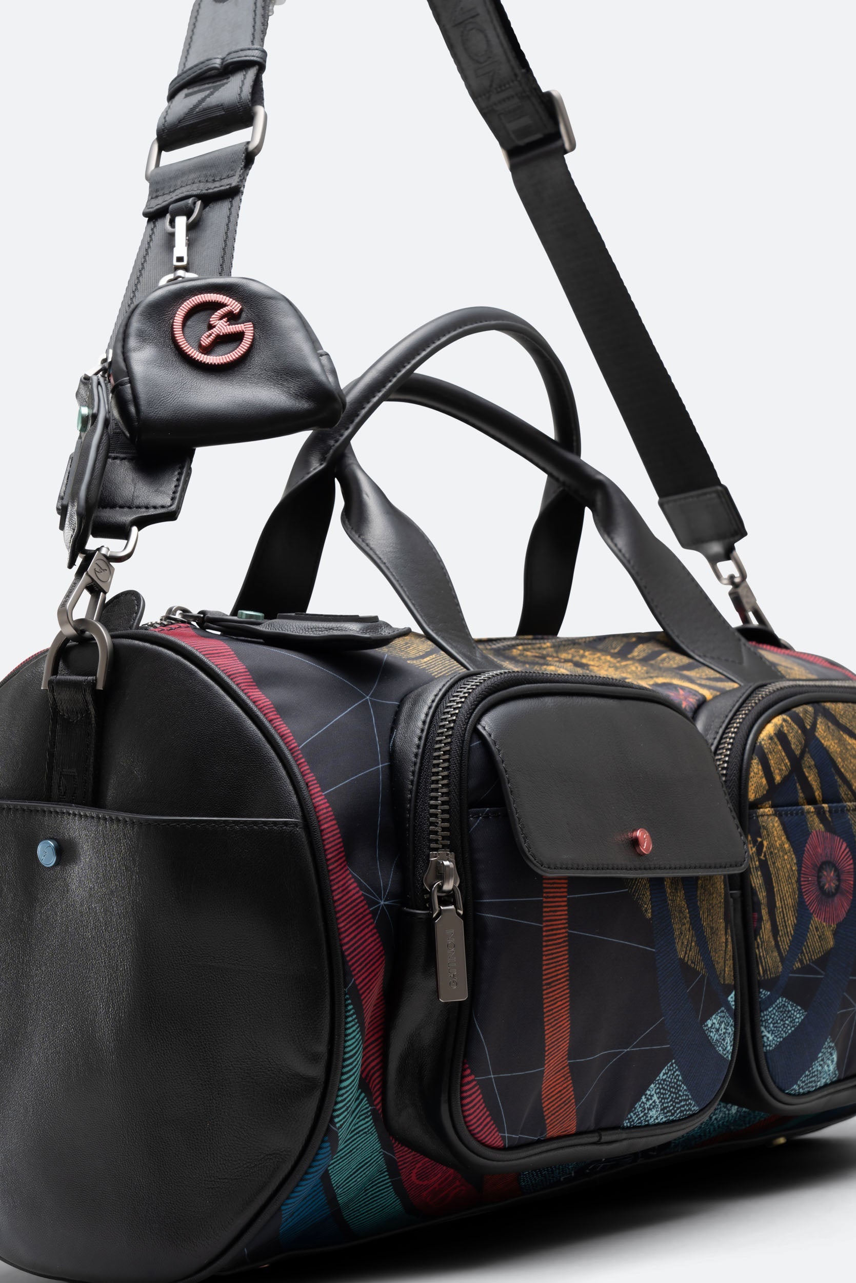 Boston with double external pocket