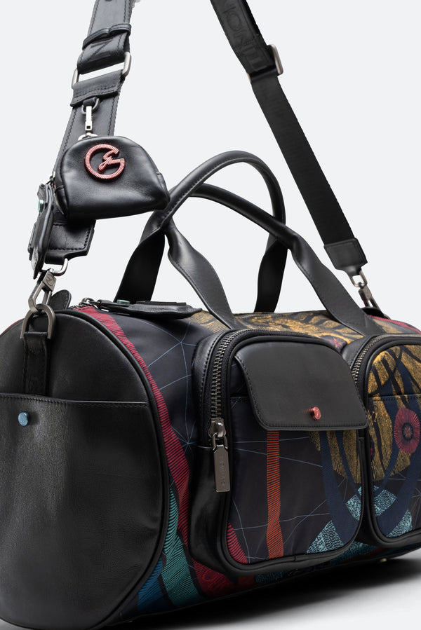 Boston with double external pocket